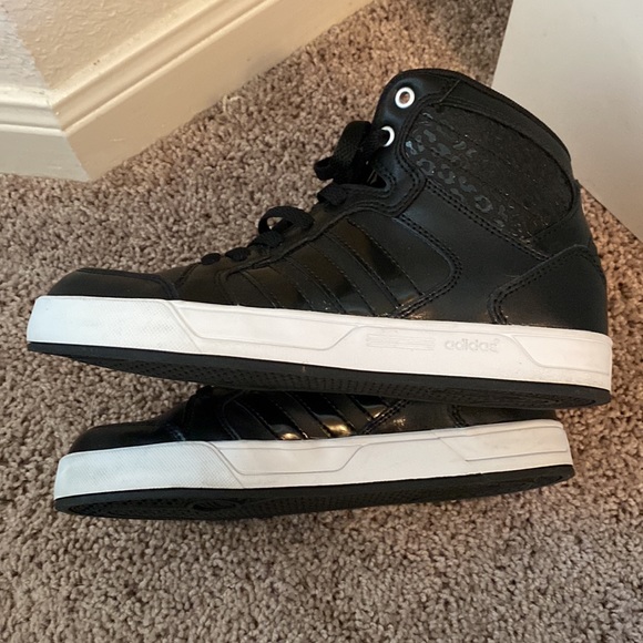 Adidas black cheetah hightops - Picture 5 of 5